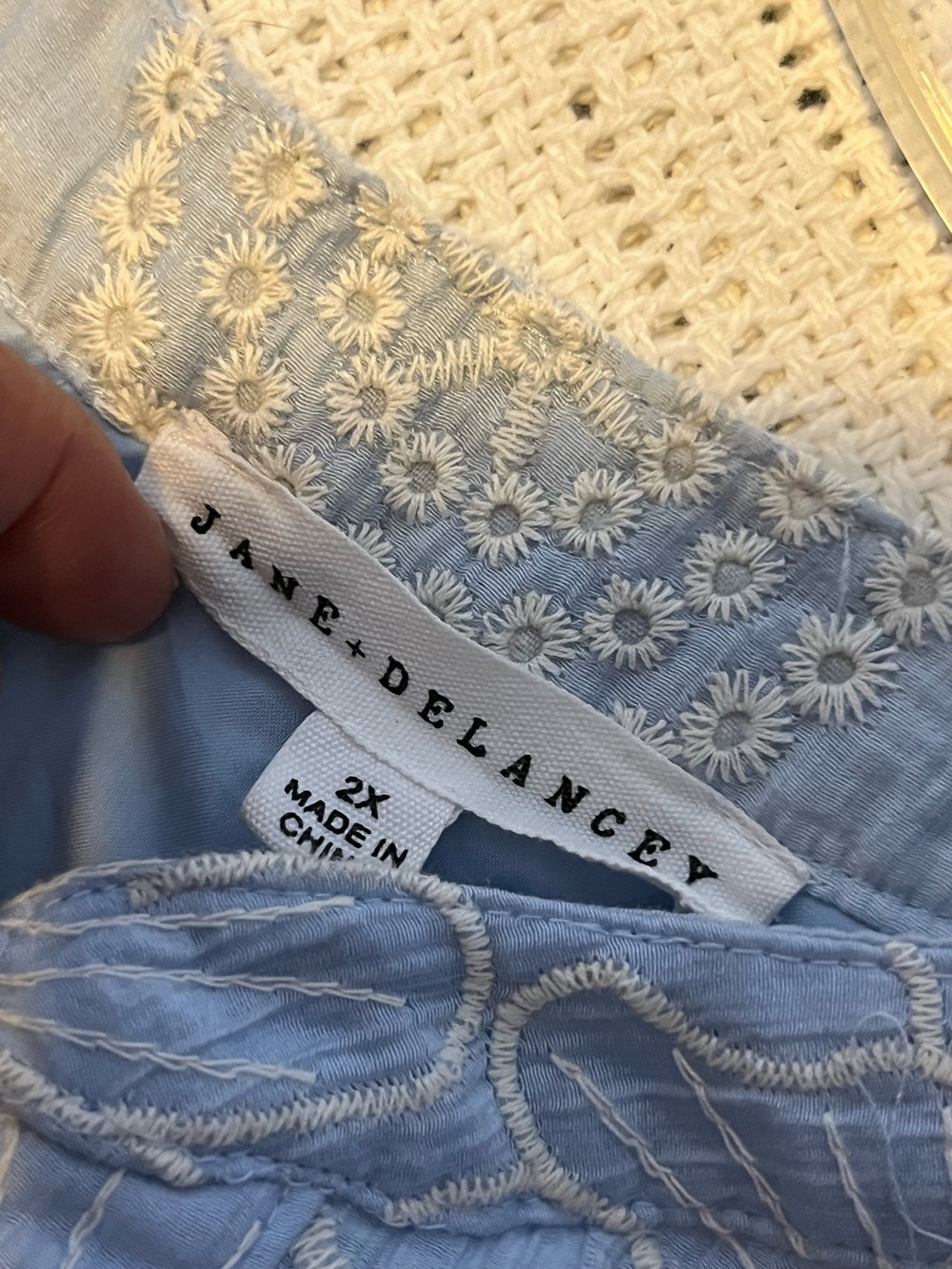 Jane + Delancey Light Blue Embroidered Eyelet Dress 2X - Picture 6 of 7